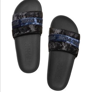 Velvet single strap slides